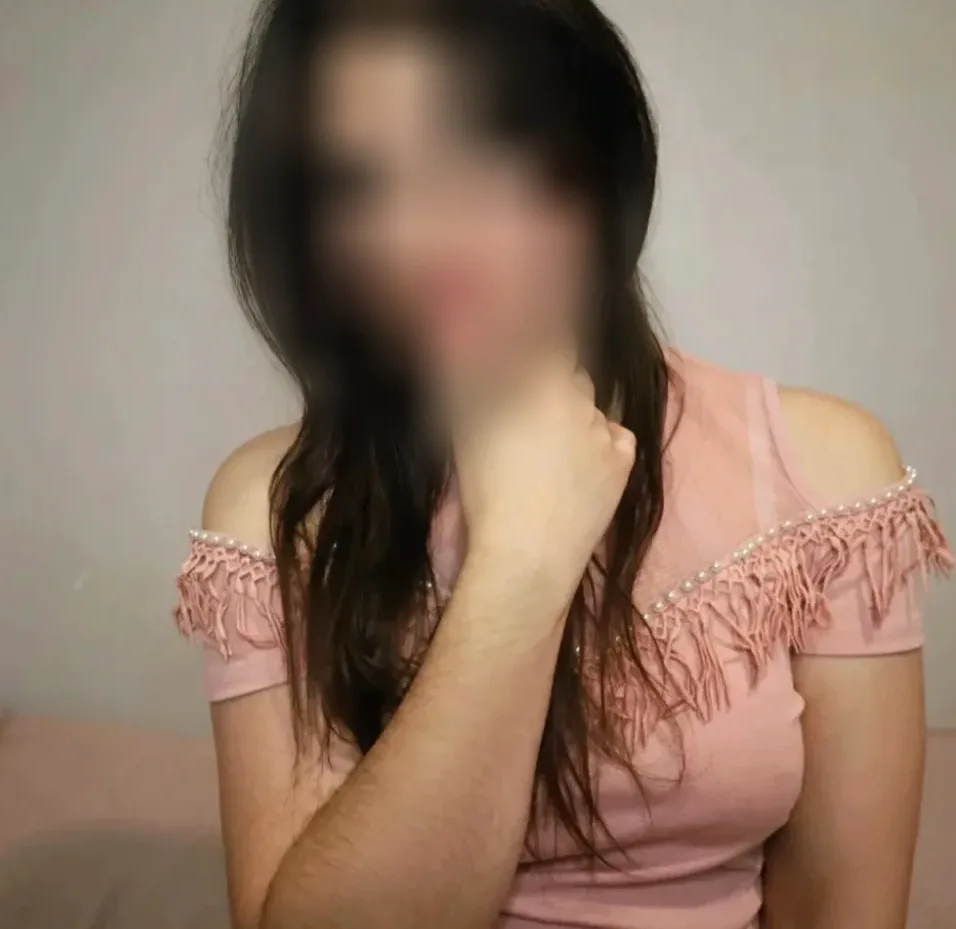 Aroa, 32 años