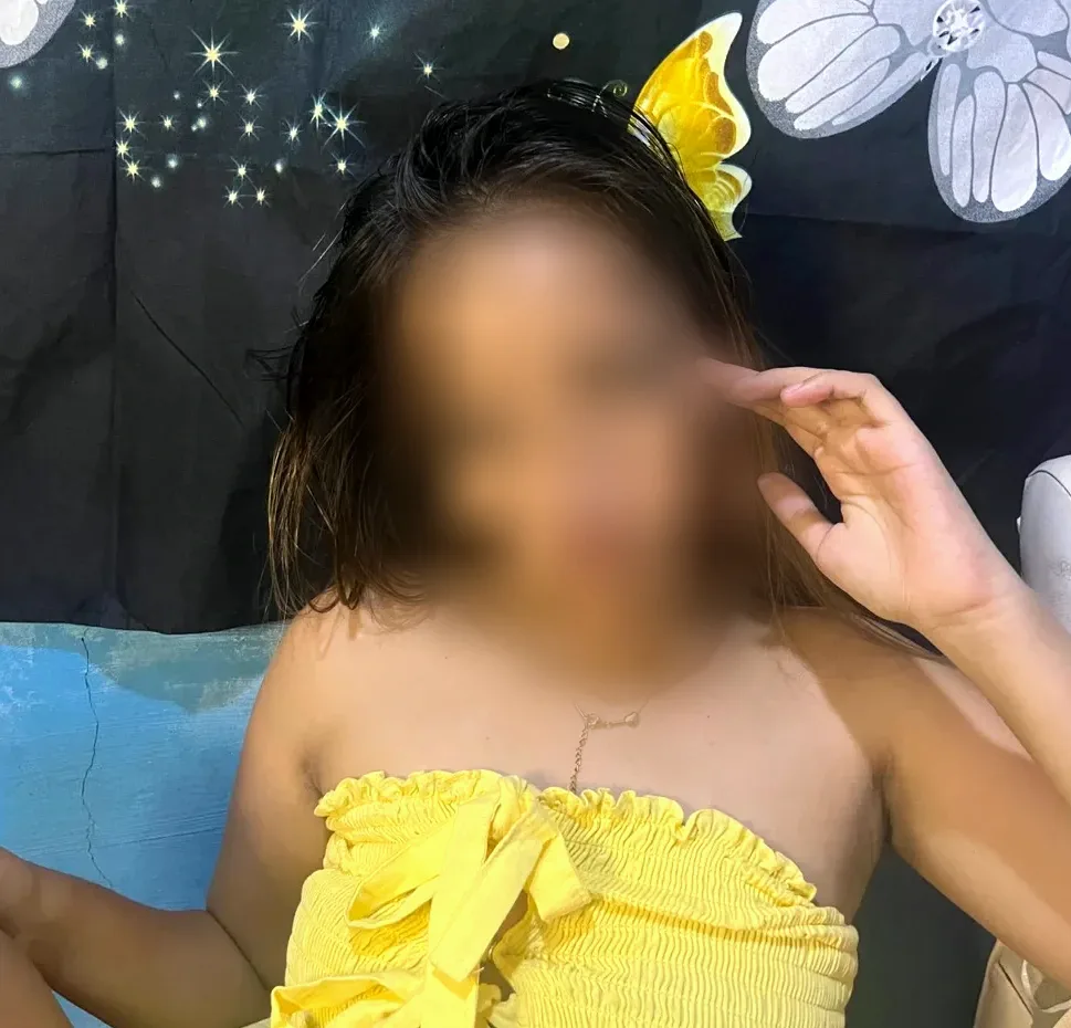 Pilar, 25 años